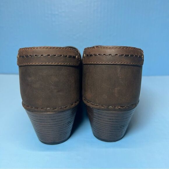 Dansko Womens Mavis Milled Studded Brown Nubuck Clogs EU38/US7.5-8 - Picture 4 of 10